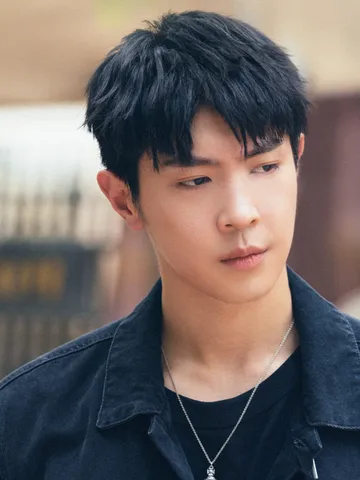 Victor Ma (Ma Boqian) as Sang Yan